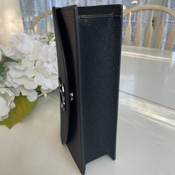 ❌SOLD❌Christian Louboutin Black Glitter Shoulder bag - Picture 8 of 13